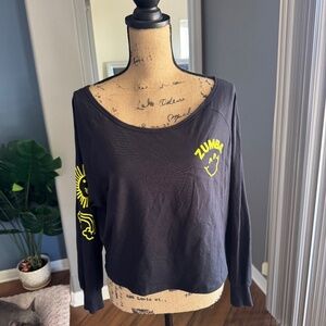 Zumba Cropped Long Sleeve Dance Top Black Neon Yellow Graphic Medium